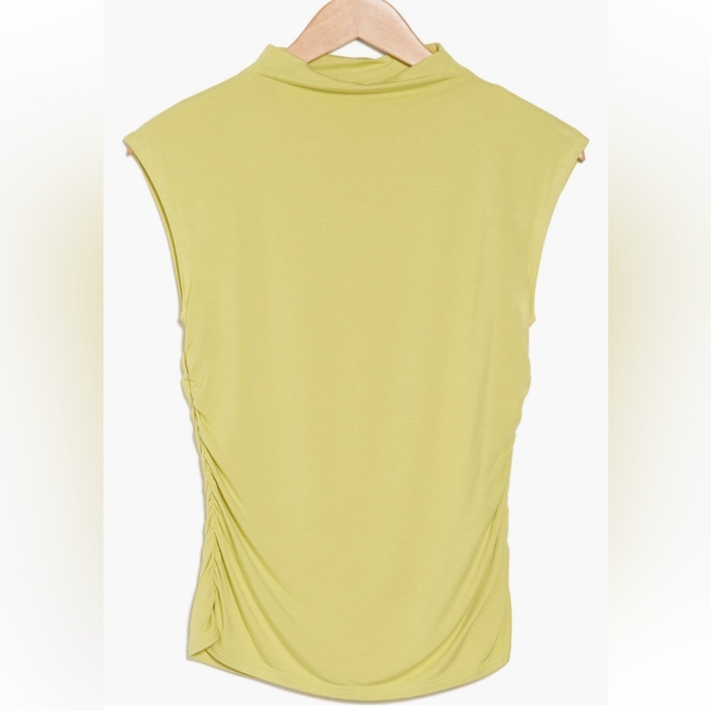 Calvin Klein Ruched Top - Picture 3 of 4